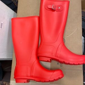 Red hunter style rain boots